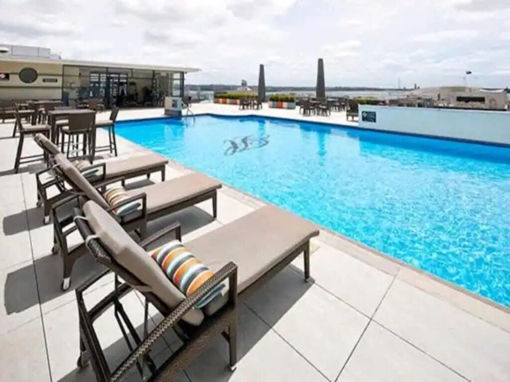 Lovely Bright Apartment With Balcony Pool And Gym Auckland Esterno foto
